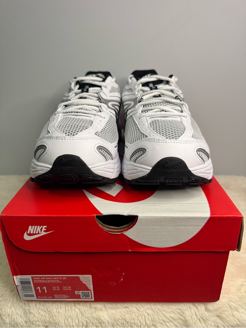 Men’s Nike Air Max Moto